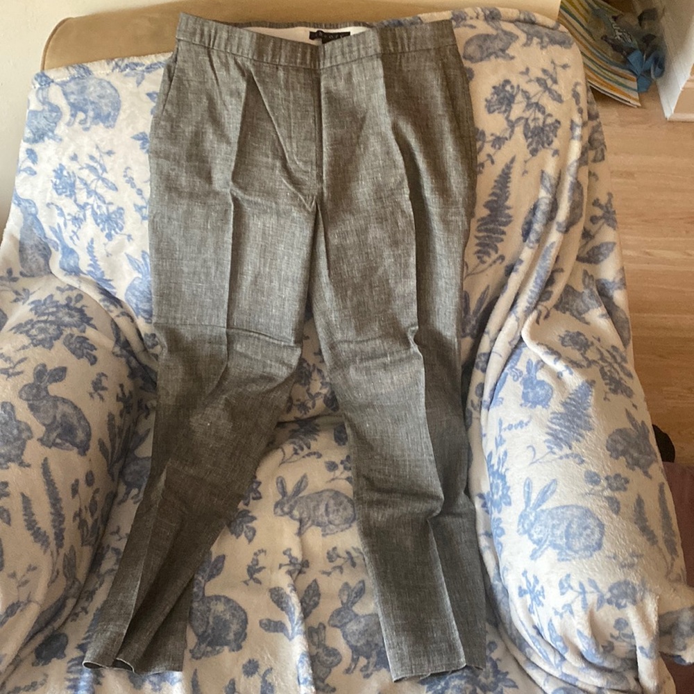 Grey work pants, elastic waist band, no pockets